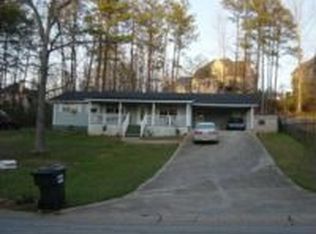 3899 Rosedale Ln, Douglasville, GA 30135