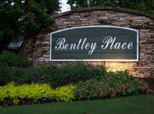 513 Bentley Pl, Tucker, GA