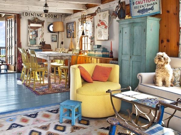 109 Commercial St, Provincetown, MA 02657