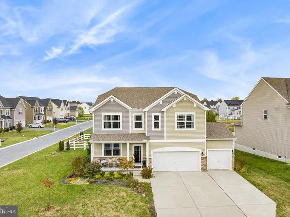 840 Willowwood Dr, Smyrna, DE 19977