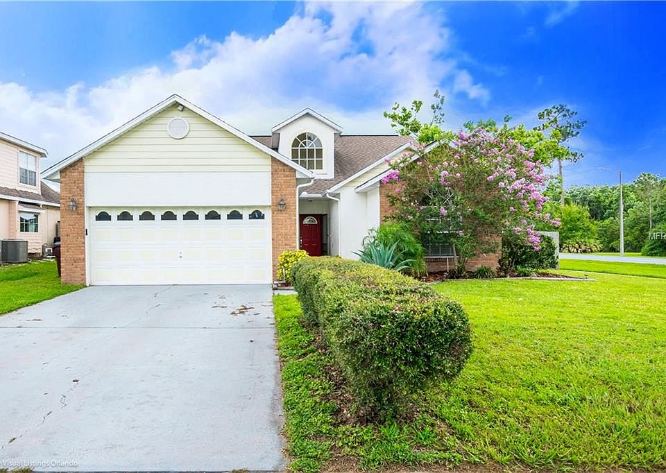 1st image of 1300 Paperwoods Dr