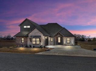 241 Pasadera Cir, Gordonville, TX 76245