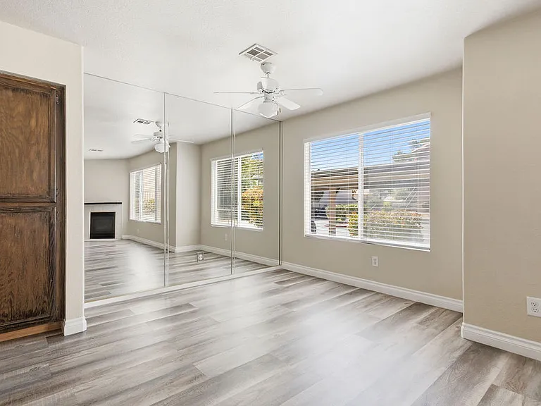 350 S Durango Dr #120-1 — Photo 10