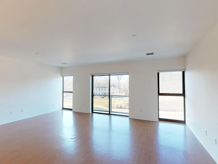 727 Lorillard Ct — Photo 35