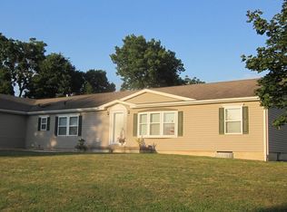 618 N Poplar St, New London, IA 52645