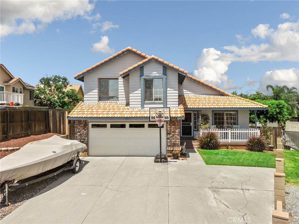 12884 Bordeaux Ct, Moreno Valley, CA - View 2