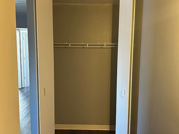 4th image of 719 Belmont Blvd APT 305
