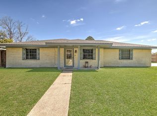 5685 Theresa St, Beaumont, TX 77705