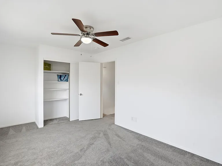 204 Samuel Blvd #I-3 — Photo 17