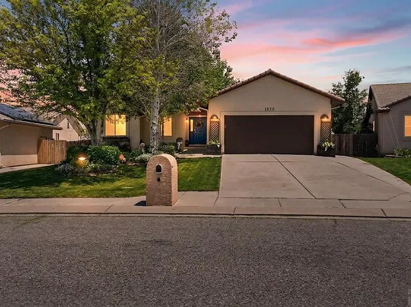 1620 Weatherby Ln, Pueblo, CO 81008