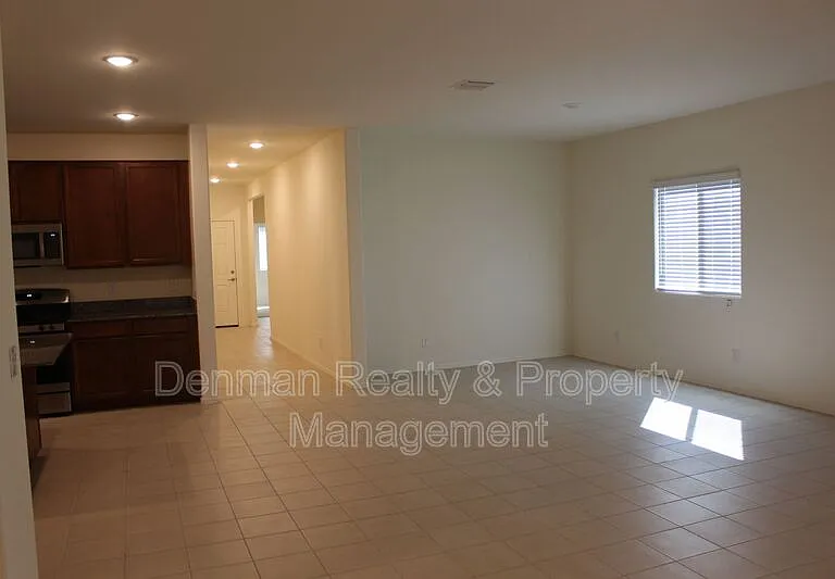 288 W Tropical Dr — Photo 14