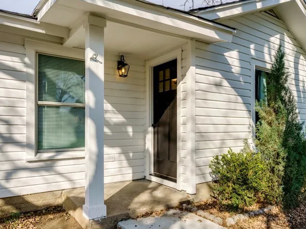 2021 Bluebonnet Dr, Fort Worth, TX 76111