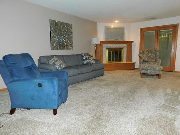 2nd image of 7266 Colosseum Dr #2