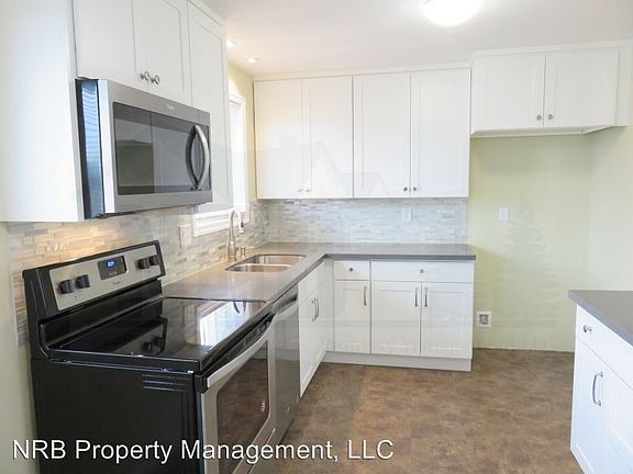 4th image of 2913 Glendale Dr W