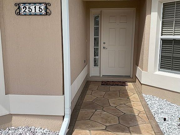 2nd image of 2515 Saffron Ln