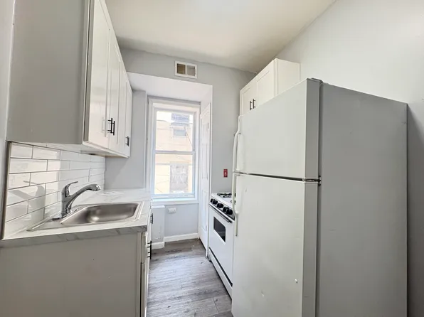 122 Wade St, Jersey City, NJ