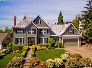 12718 NW Creekview Dr, Portland, OR
