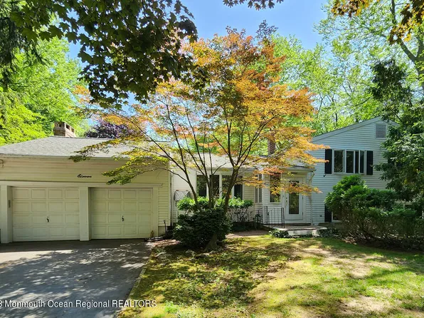 11 Homestead Parkway E, Tinton Falls, NJ 07724