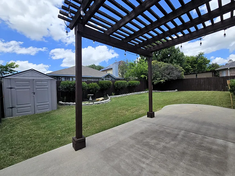 3713 Periwinkle Dr — Photo 21