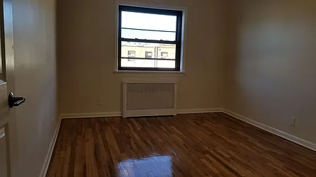 Rented by Realty Queens LLC