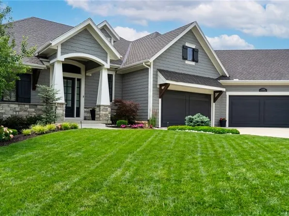 21303 W 94th Ter, Lenexa, KS 66220