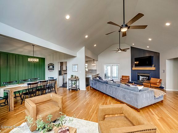 5th image of 252 Burba Rd