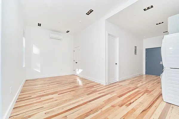 Rented by Keller Williams Realty Empire | media 19