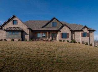 206 Keene Manor Cir, Nicholasville, KY 40356