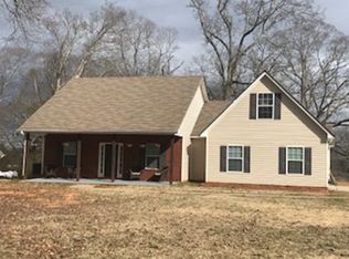 1558 Kilgore Rd, Griffin, GA 30223