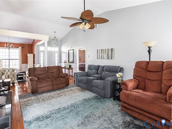 4th image of 7432 Johnsonville Way