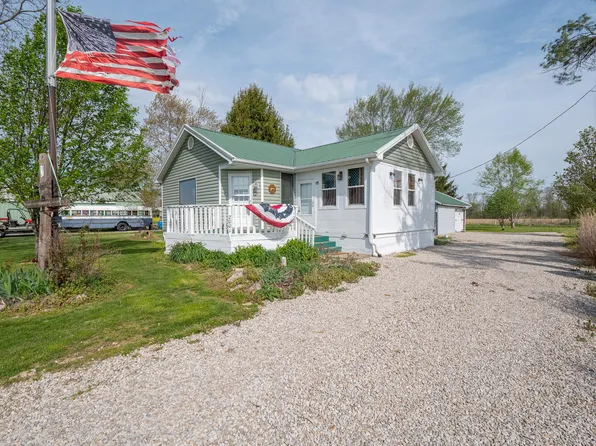 2001 Combes Rd, Quincy, IN 47456