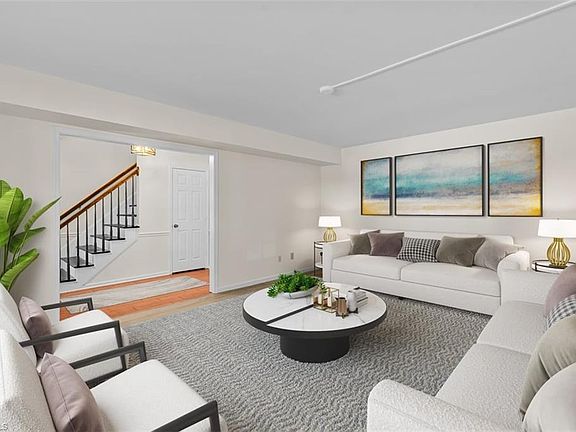 4th image of 1707 Kildare Woods Dr