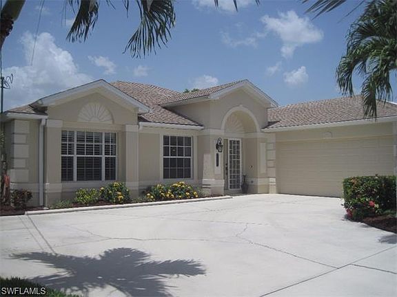 5th image of 2617 SW 41st Ter