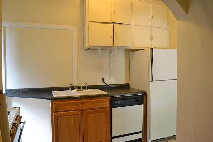 1426 W Michigan Ave #1 — Photo 12