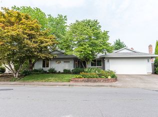 17125 NW Meadow Grass Dr, Beaverton, OR