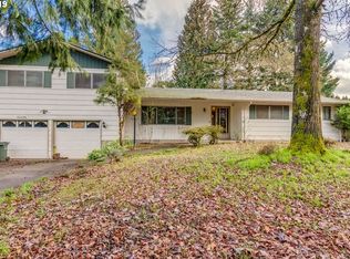 15526 SE Crestwood Dr, Milwaukie, OR 97267