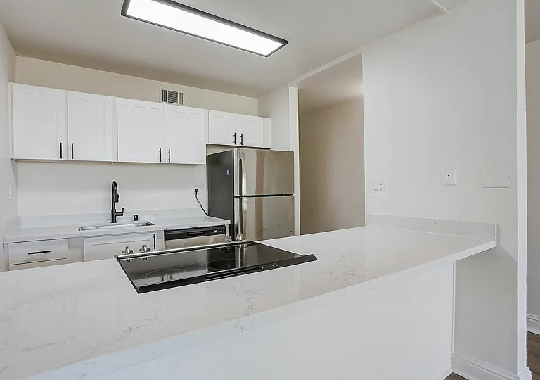 ReNew on Merritt — Photo 15