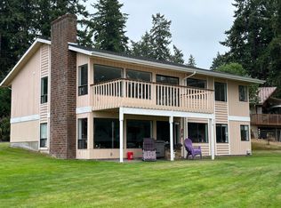 16501 Pearson Point Rd NE APT A, Poulsbo, WA 98370