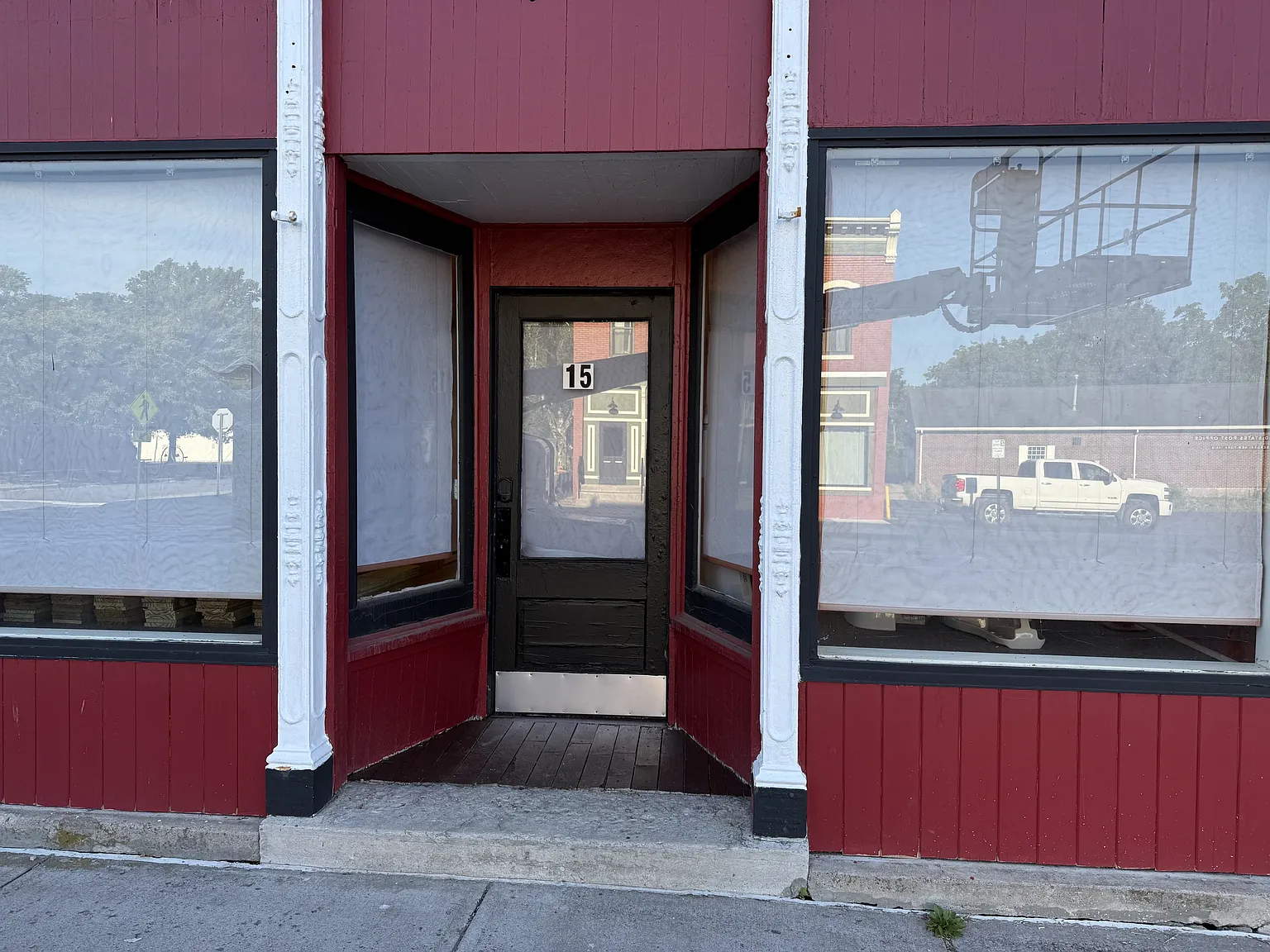 15 North Lake Avenue - Commercial — Photo 1