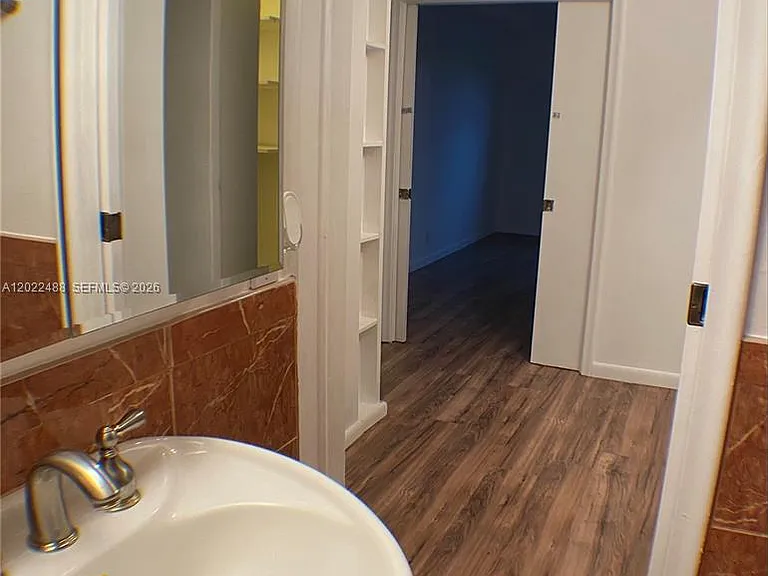 2061 NW 47th Ter #302 — Photo 27