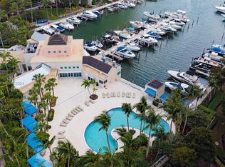 3340 NE 190th St APT 1101, Aventura, FL 33180