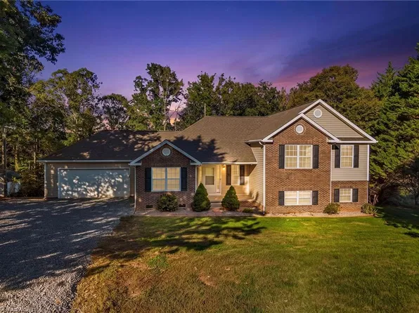 850 Pilgrim Baptist Church Rd, Wilkesboro, NC 28697