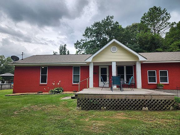2nd image of 570 Sexton Rd