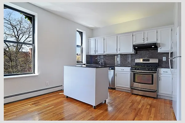 Sold by Stribling | media 11