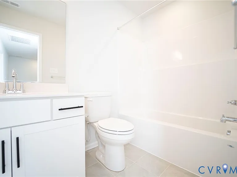 212 Avenda Ln — Photo 20