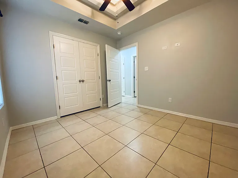 407 Baltic Ave #4 — Photo 18