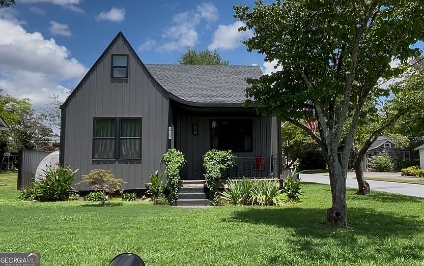 1st image of 112 Forrest Ave