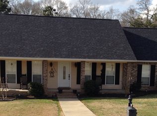 1084 Rolling Oaks Dr, McComb, MS 39648