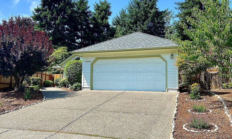 Front Garage Door 