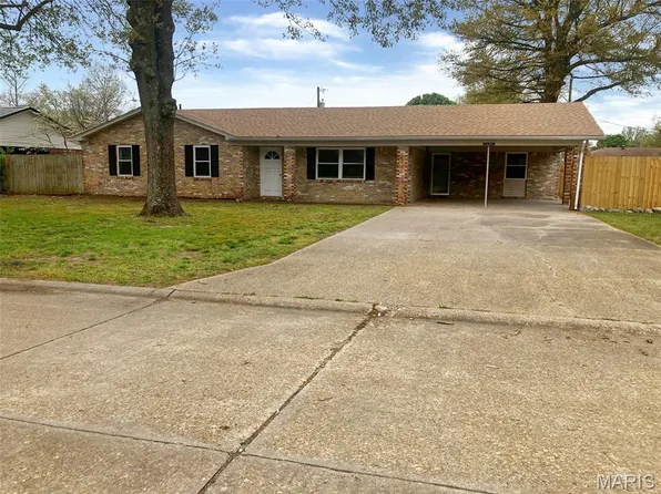 1101 W 9th St, Kennett, MO 63857